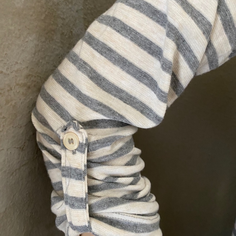 Cardigan - Picture 4 of 9